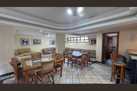 Apartamento à venda com 90m², 3 quartos e 2 vagas Apartamento à venda com 90m², 3 quartos e 2 vagasÁrea comum - Salão de festas
