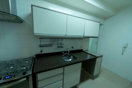 Apartamento à venda com 107m², 3 quartos e 2 vagas Apartamento à venda com 107m², 3 quartos e 2 vagasCozinha