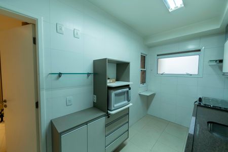 Apartamento à venda com 107m², 3 quartos e 2 vagas Apartamento à venda com 107m², 3 quartos e 2 vagasCozinha