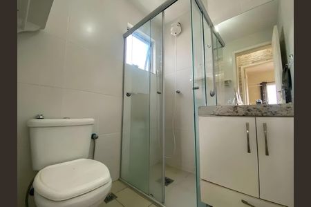 Banheiro de apartamento para alugar com 2 quartos, 88m² em Calafate, Belo Horizonte