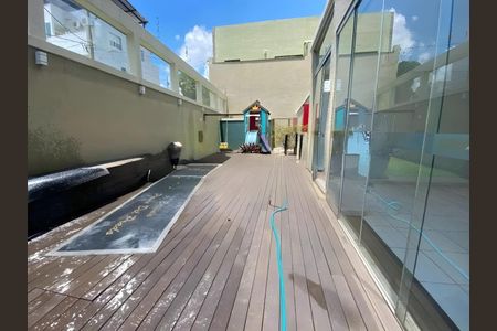 Apartamento à venda com 88m², 2 quartos e 2 vagasQuintal