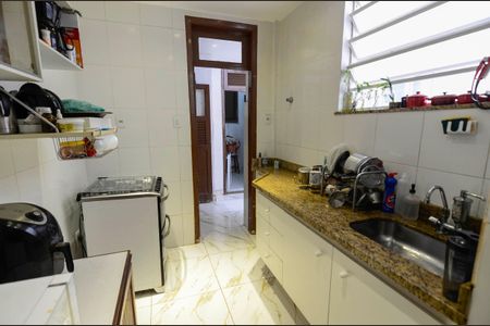 Apartamento à venda com 100m², 3 quartos e 1 vaga Apartamento à venda com 100m², 3 quartos e 1 vagaCozinha