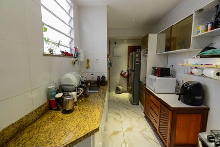 Apartamento à venda com 100m², 3 quartos e 1 vaga Apartamento à venda com 100m², 3 quartos e 1 vagaCozinha