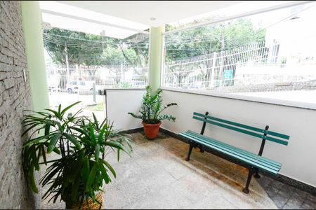 Apartamento à venda com 100m², 3 quartos e 1 vaga Apartamento à venda com 100m², 3 quartos e 1 vagaHall