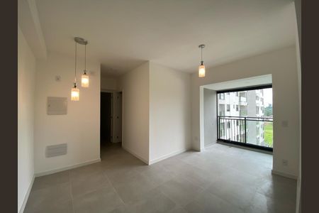 Sala de apartamento para alugar com 2 quartos, 64m² em Tamboré, Barueri