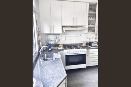 Apartamento à venda com 100m², 3 quartos e 2 vagas Apartamento à venda com 100m², 3 quartos e 2 vagasCozinha