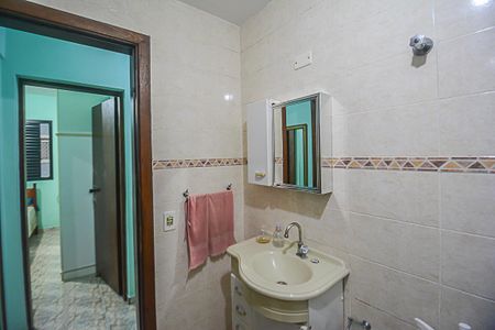 Apartamento para alugar com 64m², 2 quartos e 1 vaga Apartamento para alugar com 64m², 2 quartos e 1 vagaBanheiro