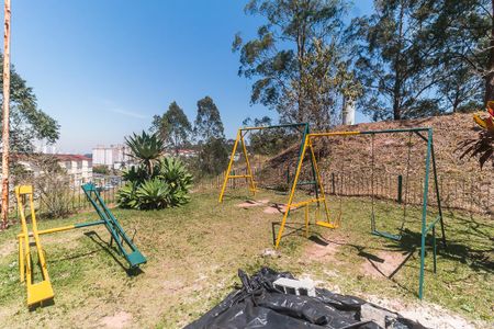 Apartamento para alugar com 42m², 2 quartos e 1 vaga Apartamento para alugar com 42m², 2 quartos e 1 vagaÁrea comum - Playground