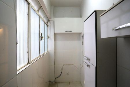 Apartamento à venda com 75m², 2 quartos e 1 vaga Apartamento à venda com 75m², 2 quartos e 1 vagaÁrea de Serviço