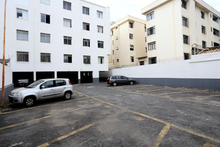 Apartamento à venda com 75m², 2 quartos e 1 vaga Apartamento à venda com 75m², 2 quartos e 1 vagaGaragem
