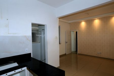 Apartamento à venda com 75m², 2 quartos e 1 vaga Apartamento à venda com 75m², 2 quartos e 1 vagaCozinha