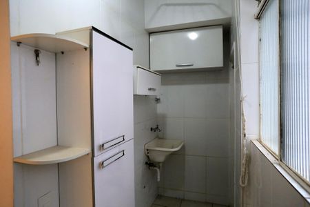 Apartamento à venda com 75m², 2 quartos e 1 vaga Apartamento à venda com 75m², 2 quartos e 1 vagaÁrea de Serviço