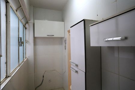 Apartamento à venda com 75m², 2 quartos e 1 vaga Apartamento à venda com 75m², 2 quartos e 1 vagaÁrea de Serviço