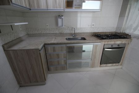 Casa de condomínio à venda com 122m², 3 quartos e 1 vagaCozinha