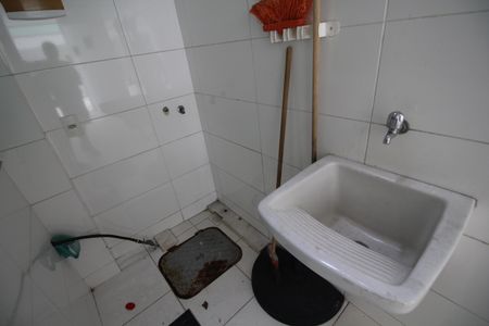 Casa de condomínio à venda com 122m², 3 quartos e 1 vagaÁrea de Serviço