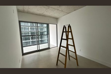 Apartamento para alugar com 82m², 2 quartos e 1 vaga Apartamento para alugar com 82m², 2 quartos e 1 vagaSuíte