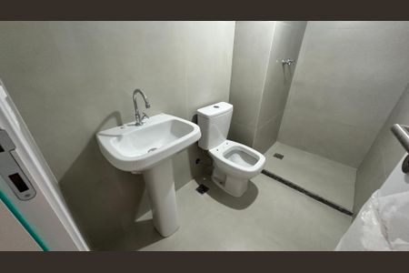 Apartamento para alugar com 82m², 2 quartos e 1 vaga Apartamento para alugar com 82m², 2 quartos e 1 vagaBanheiro Social