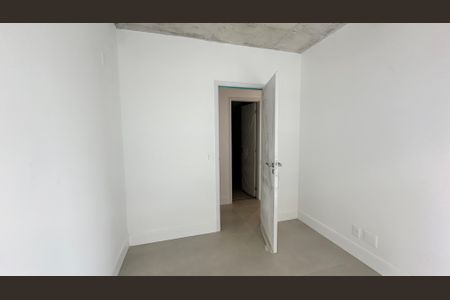 Quarto  de apartamento para alugar com 2 quartos, 82m² em Recreio dos Bandeirantes, Rio de Janeiro