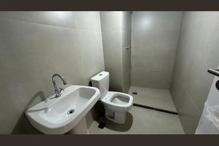 Apartamento para alugar com 82m², 2 quartos e 1 vaga Apartamento para alugar com 82m², 2 quartos e 1 vagaBanheiro Social