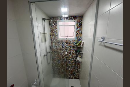 Apartamento à venda com 118m², 4 quartos e 2 vagas Apartamento à venda com 118m², 4 quartos e 2 vagasBanheiro