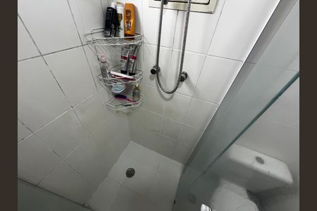 Apartamento à venda com 118m², 4 quartos e 2 vagas Apartamento à venda com 118m², 4 quartos e 2 vagasBanheiro da Suíte
