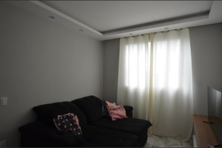 Sala de apartamento para alugar com 2 quartos, 40m² em Cascadura, Rio de Janeiro