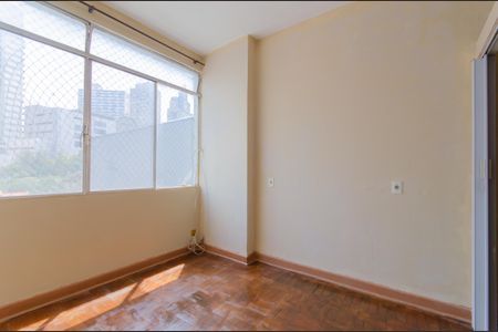 Quarto de kitnet/studio para alugar com 1 quarto, 42m² em Liberdade, São Paulo