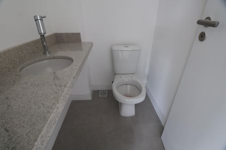 Lavabo de apartamento à venda com 2 quartos, 92m² em Centro, Canoas