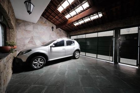 Casa à venda com 191m², 4 quartos e 2 vagasGaragem