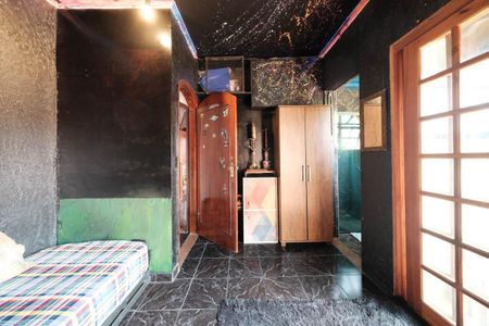 Casa à venda com 191m², 4 quartos e 2 vagasSuíte 1