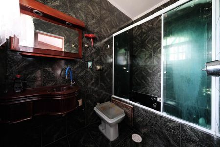 Casa à venda com 191m², 4 quartos e 2 vagasSuíte 2