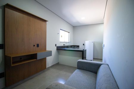 Sala de apartamento para alugar com 2 quartos, 40m² em Jardim Karolyne, Votorantim