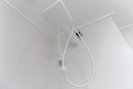 Banheiro de apartamento para alugar com 1 quarto, 28m² em Jardim Helena, São Paulo
