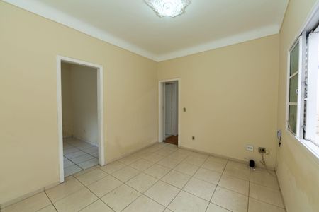 Casa para alugar com 200m², 5 quartos e 2 vagasSala
