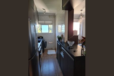 Apartamento à venda com 51m², 2 quartos e 1 vagaCozinha e Área de Serviço