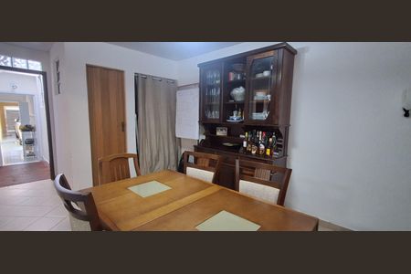 Casa para alugar com 383m², 4 quartos e 3 vagasCopa