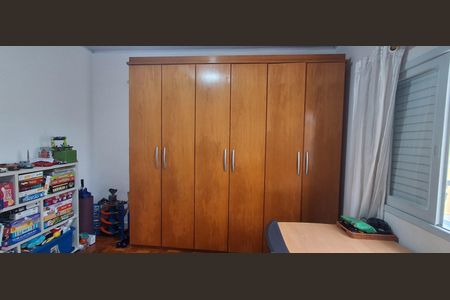 Casa para alugar com 383m², 4 quartos e 3 vagasQuarto 1