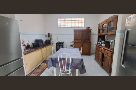 Casa para alugar com 383m², 4 quartos e 3 vagasCozinha