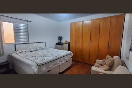 Casa para alugar com 383m², 4 quartos e 3 vagasSuíte