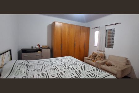 Casa para alugar com 383m², 4 quartos e 3 vagasSuíte