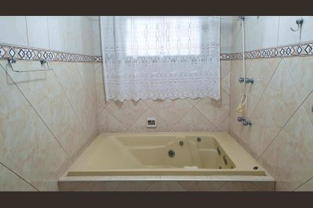 Banheiro de kitnet/studio para alugar com 1 quarto, 24m² em Vila Monte Alegre Iii, Paulínia