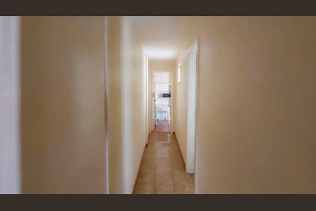 Apartamento para alugar com 115m², 3 quartos e 1 vaga Apartamento para alugar com 115m², 3 quartos e 1 vagaCorredor