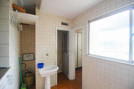 Apartamento para alugar com 115m², 3 quartos e 1 vaga Apartamento para alugar com 115m², 3 quartos e 1 vagaÁrea de Serviço