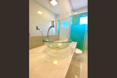 Apartamento para alugar com 60m², 2 quartos e 1 vaga Apartamento para alugar com 60m², 2 quartos e 1 vagaBanheiro