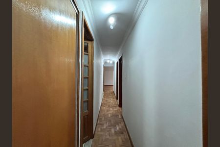Apartamento para alugar com 115m², 3 quartos e sem vaga Apartamento para alugar com 115m², 3 quartos e sem vagaCorredor