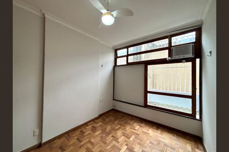 Apartamento para alugar com 115m², 3 quartos e sem vaga Apartamento para alugar com 115m², 3 quartos e sem vagaQuarto 3