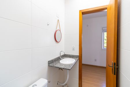 Casa de condomínio à venda com 50m², 2 quartos e 1 vaga Casa de condomínio à venda com 50m², 2 quartos e 1 vagaBanheiro da Suíte 1