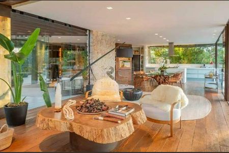 Casa à venda com 4 quartos, 850m² em Vila Castelo, Nova Lima