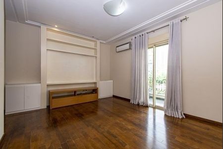 Apartamento à venda com 311m², 4 quartos e 6 vagas