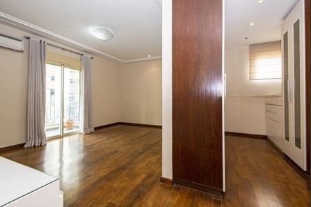 Apartamento à venda com 311m², 4 quartos e 6 vagas